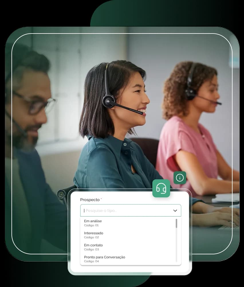 Funcionários utilizando o sistema EGS